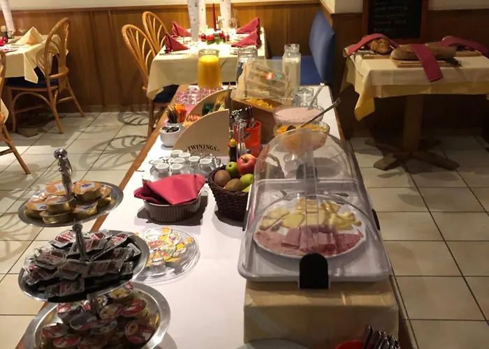 מלון Seminarhotel Linde