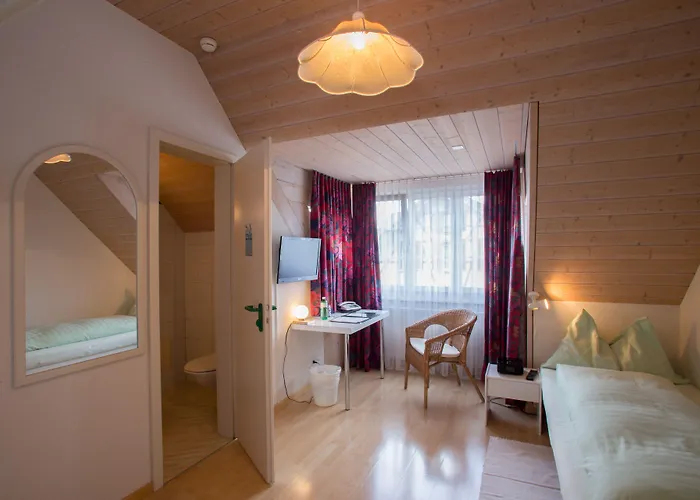 Seminarhotel Linde فندق Stettlen